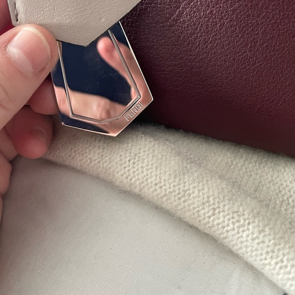 Fendi “By The Way” purse - Picture 4 of 8